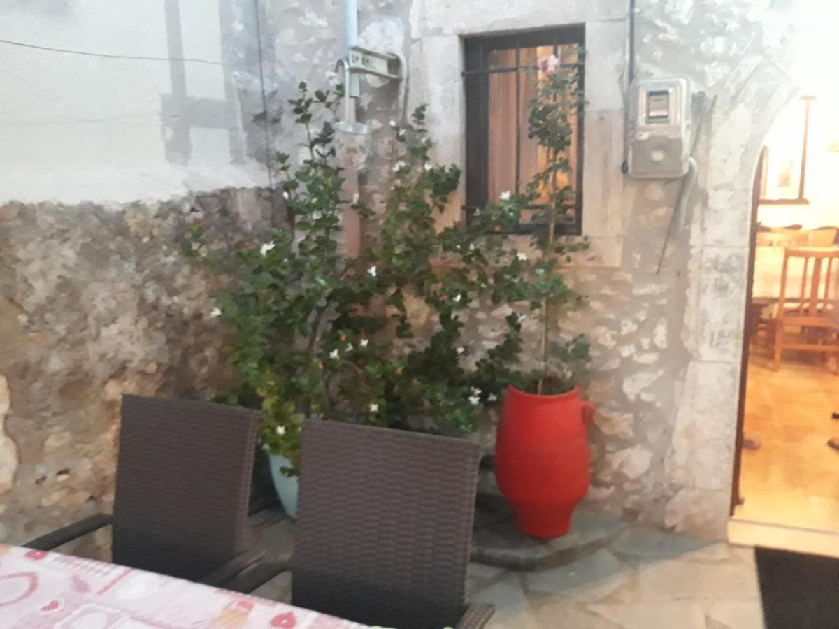 Koutouloufari Cosy Cretan Cottage Χερσόνησος Εξωτερικό φωτογραφία
